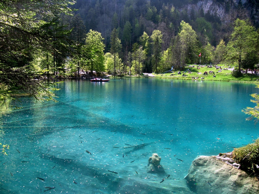 Lac Blausee en Suisse