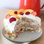 layer cake nectarines fraises trish deseine