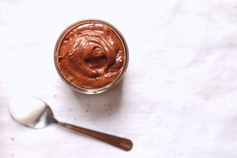 Mousse au chocolat vegan {…au jus de pois chiche !} Royal Chill blog cuisine, voyage et