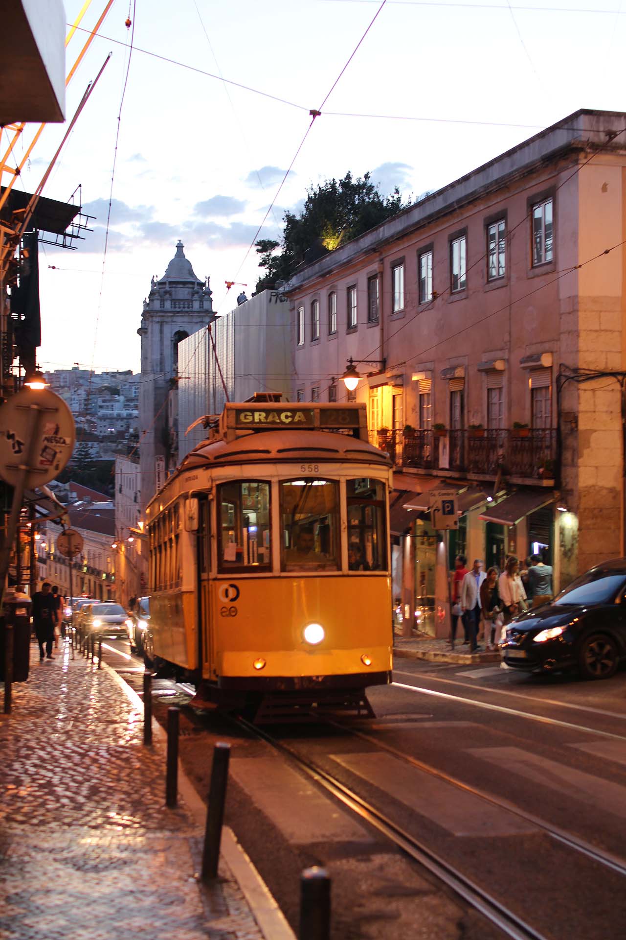 lisbonne portugal tram 28 royal chill blog voyage