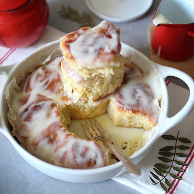 cinnamon rolls - brioche roulée à la cannelle : la meilleure recette