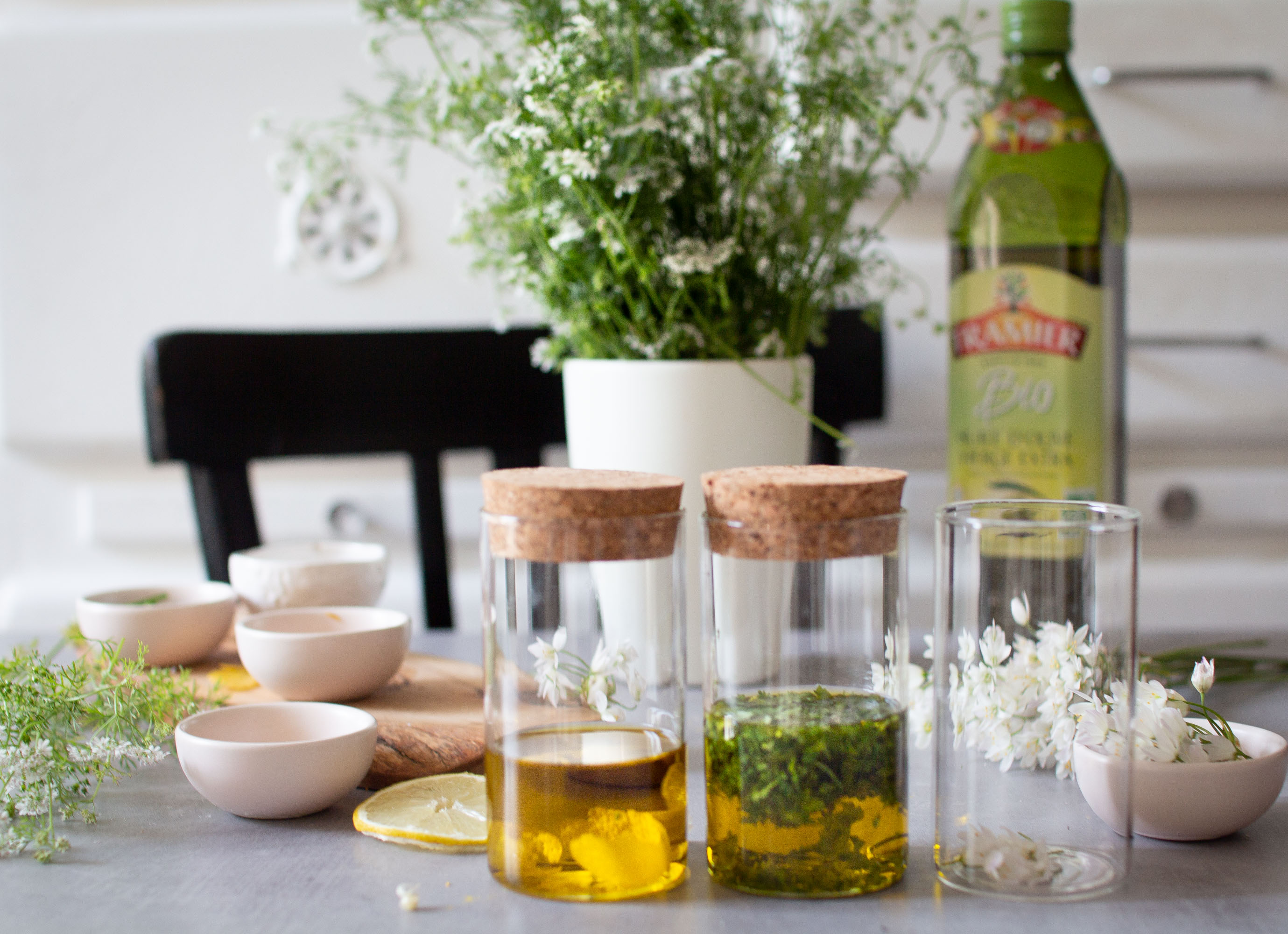 Comment faire son huile d'olive aromatisée ? Méthodes et recettes !