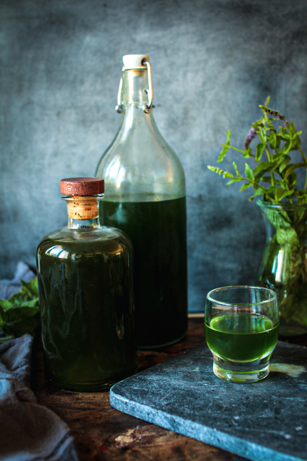 Comment faire de la liqueur de menthe ? La recette facile ! Royal