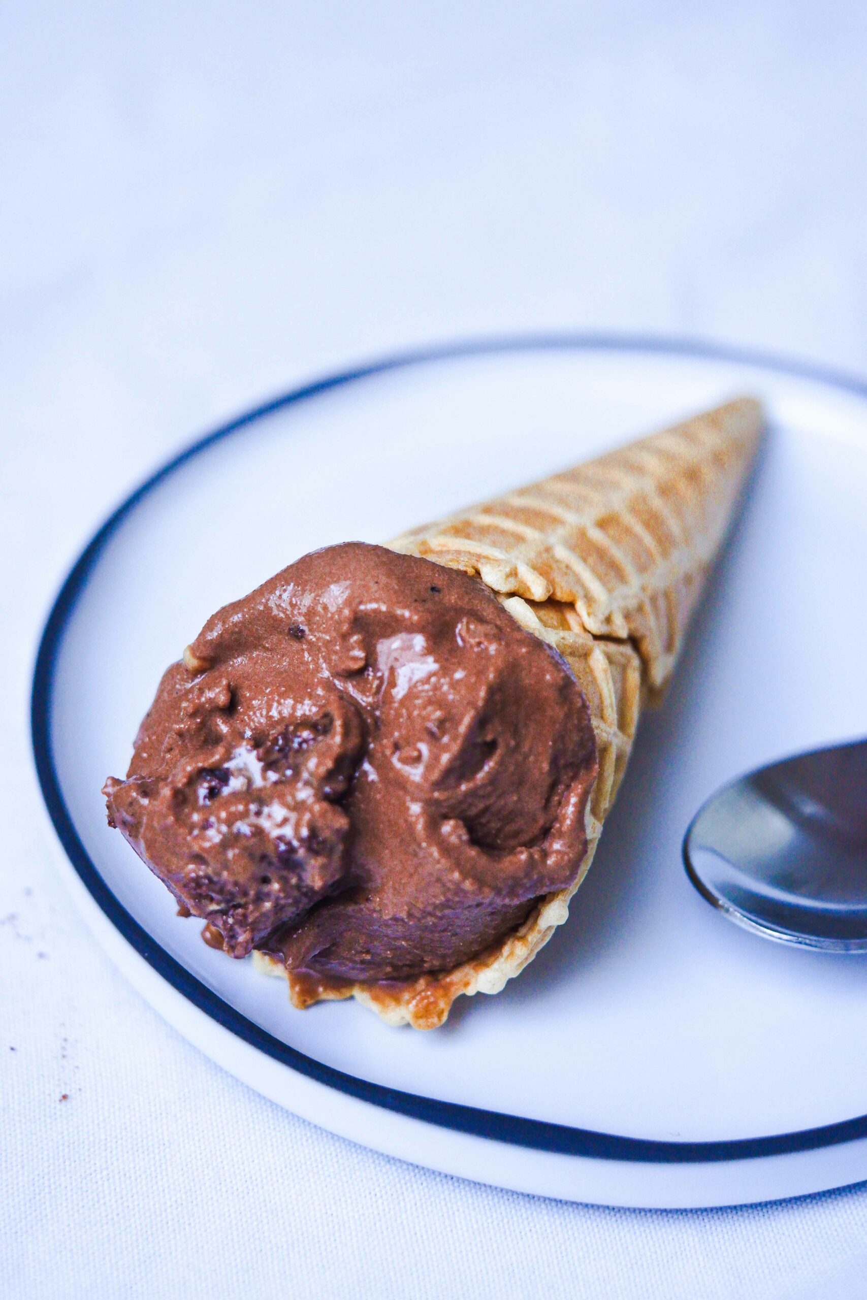 glace au chocolat et au yaourt : recette facile